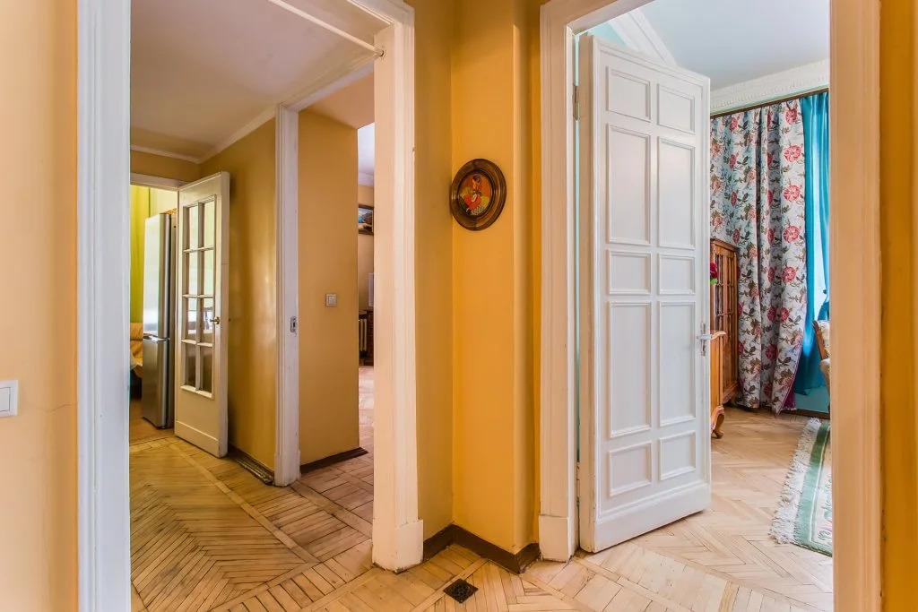 Apartamentyi Smolenskaya Naberezhnaya 5/13