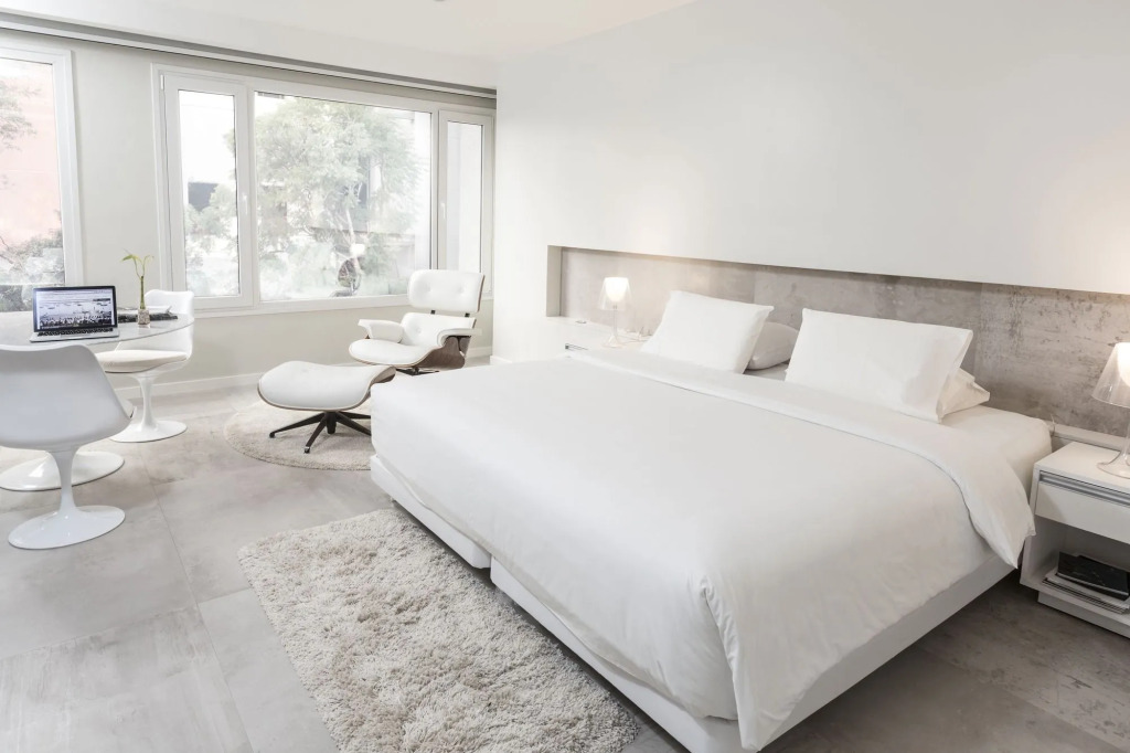 The Hub Urban Hotel