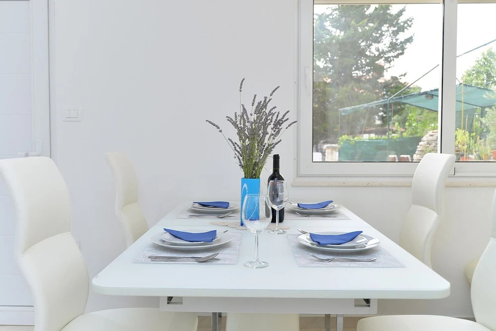 Apartment 1927