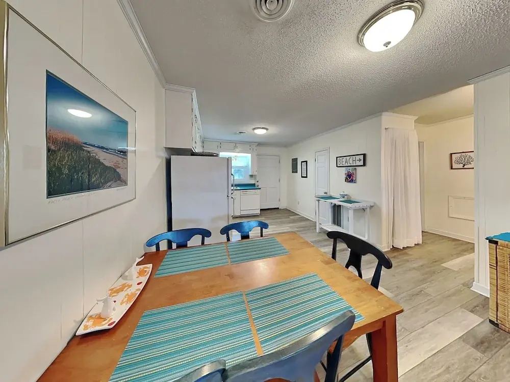 Catch A Wave by Topsail Realty