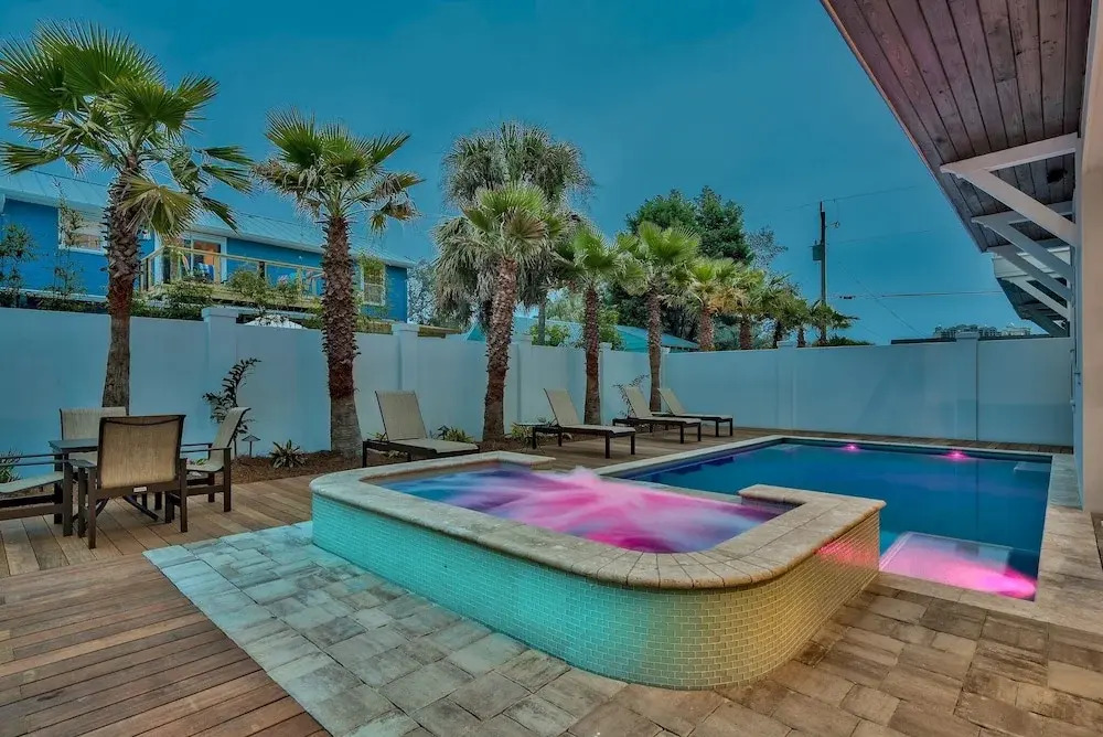 Coast Is Clear Private Beach Heated Pool