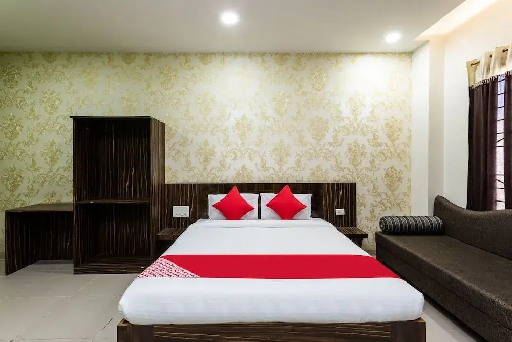 Vitthal Rukmani Palace by OYO Rooms
