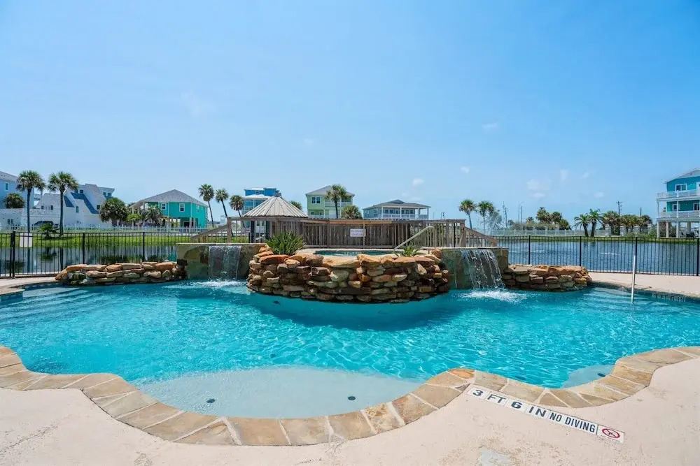 Elegant 4BR Coastal Escape With Stunning Views