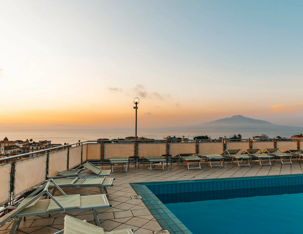 HOTIDAY Room Collection - Sorrento