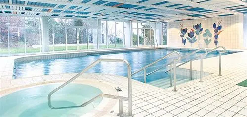 Maraini Resort