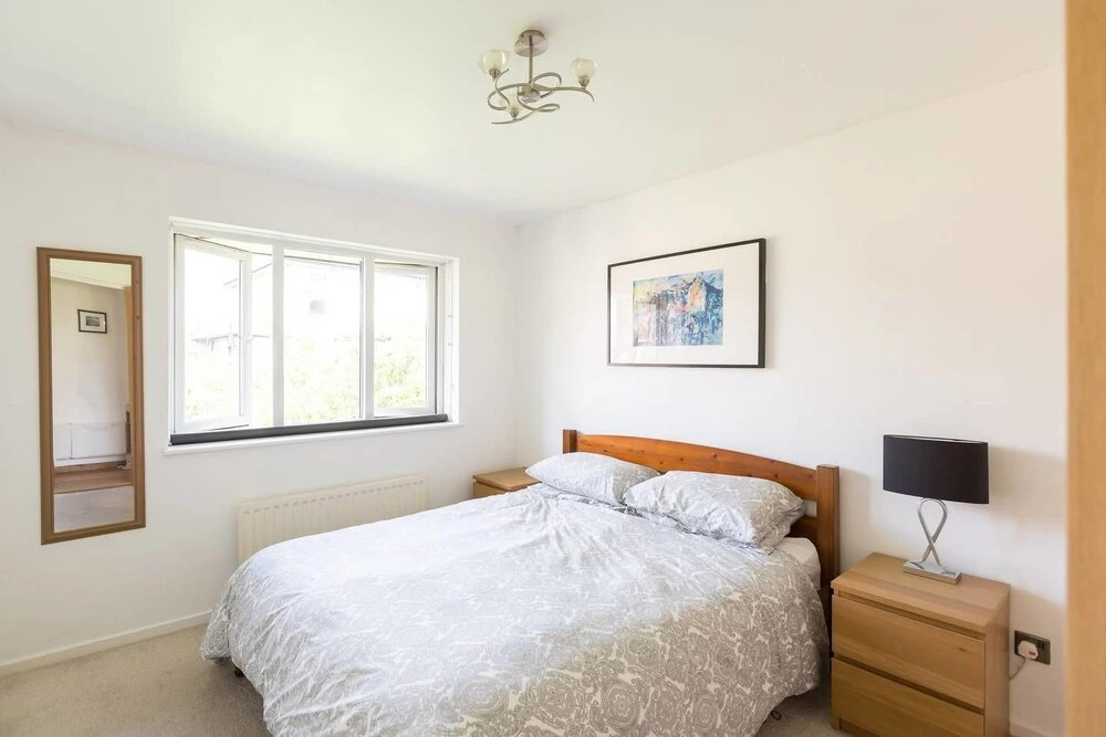 2 Bedroom Spacious Home by Finsbury Park! 4 Guests