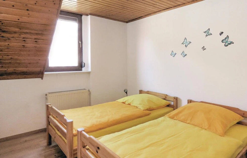 Stunning Apartment in Lahnstein With 1 Bedrooms and Internet
