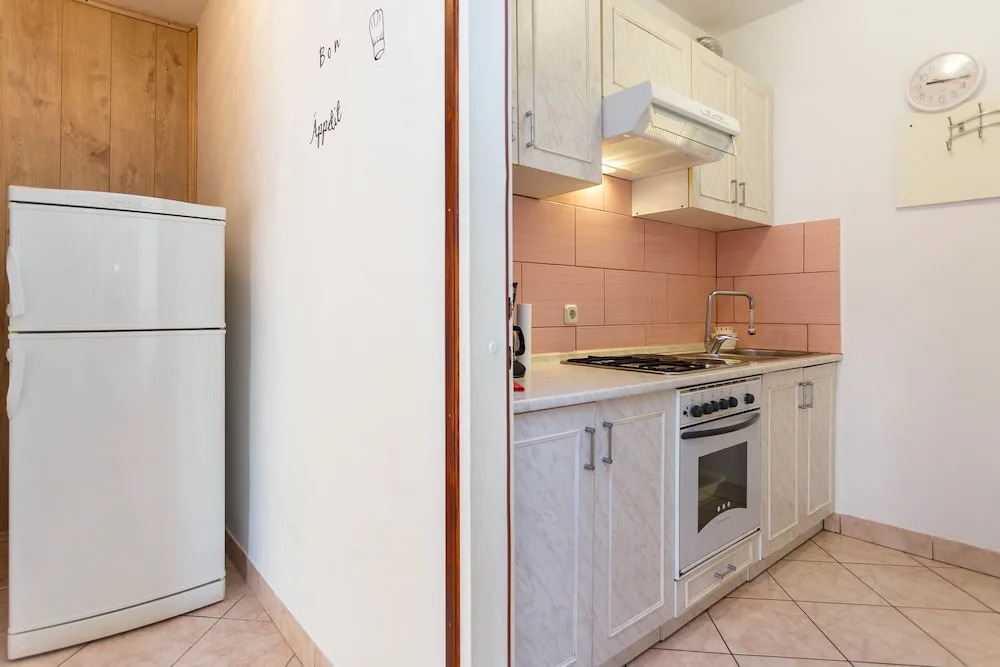 Apartment Dragica