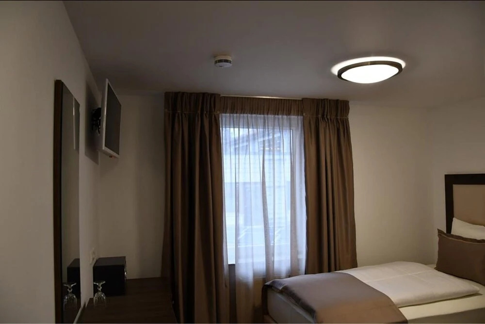 Hotel Myrsini