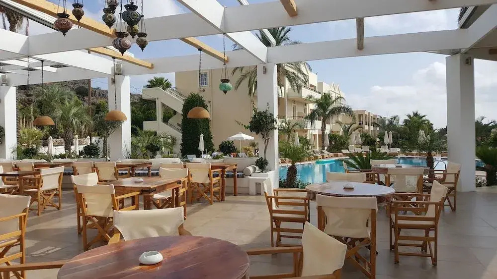 Pefkos Blue Hotel