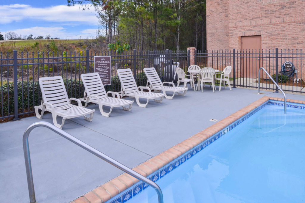 Americas Best Value Inn Wiggins