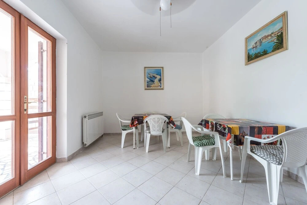 Lovely 3-bedroom Apartment in Dubrovnik