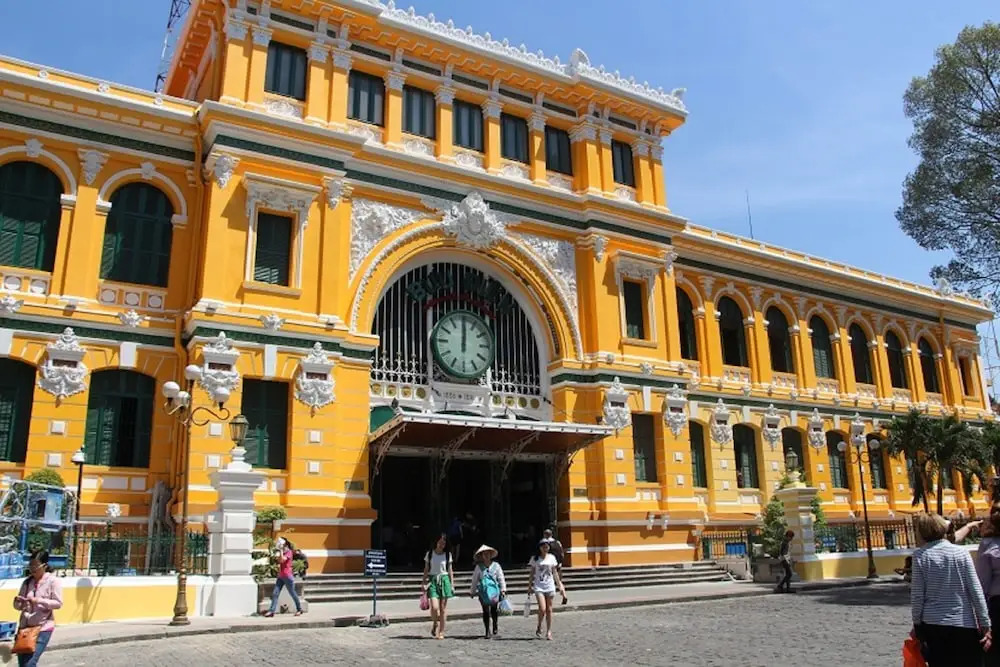 HOSTIE SAIGON [WANDERLUST Home]