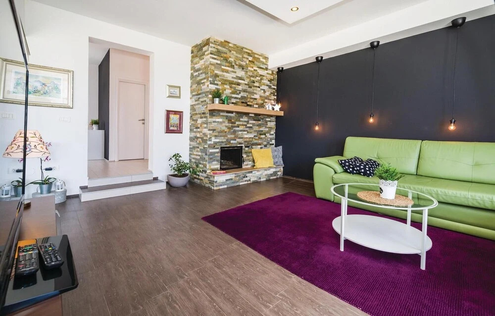 Awesome Home in Zadar With Wifi and 3 Bedrooms