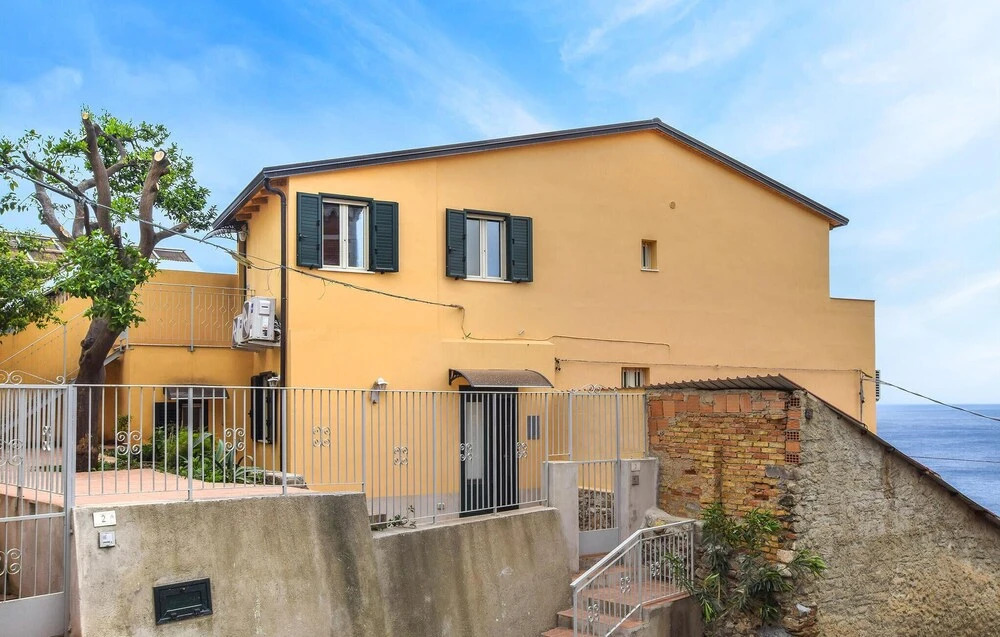 Awesome Apartment in Scilla With Wifi and 1 Bedrooms