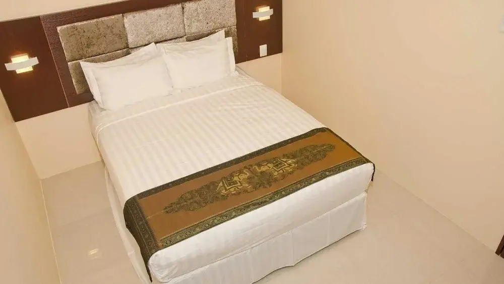 Grand Diamond Hotel Trinidad