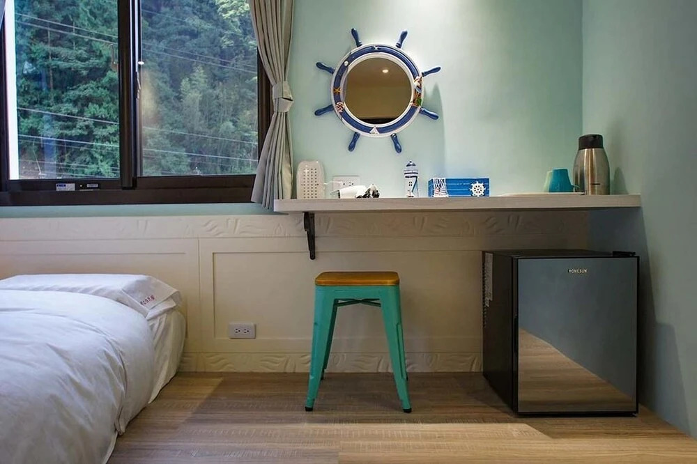 New Live B&B