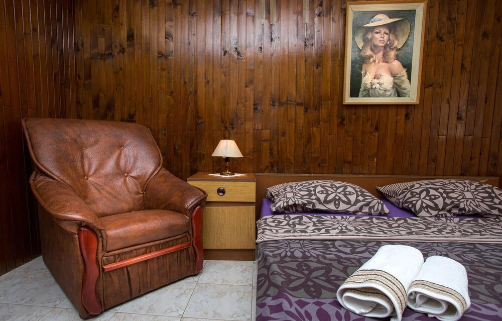 Awesome Home in Ugljan With Outdoor Swimming Pool, Wifi and 8 Bedrooms