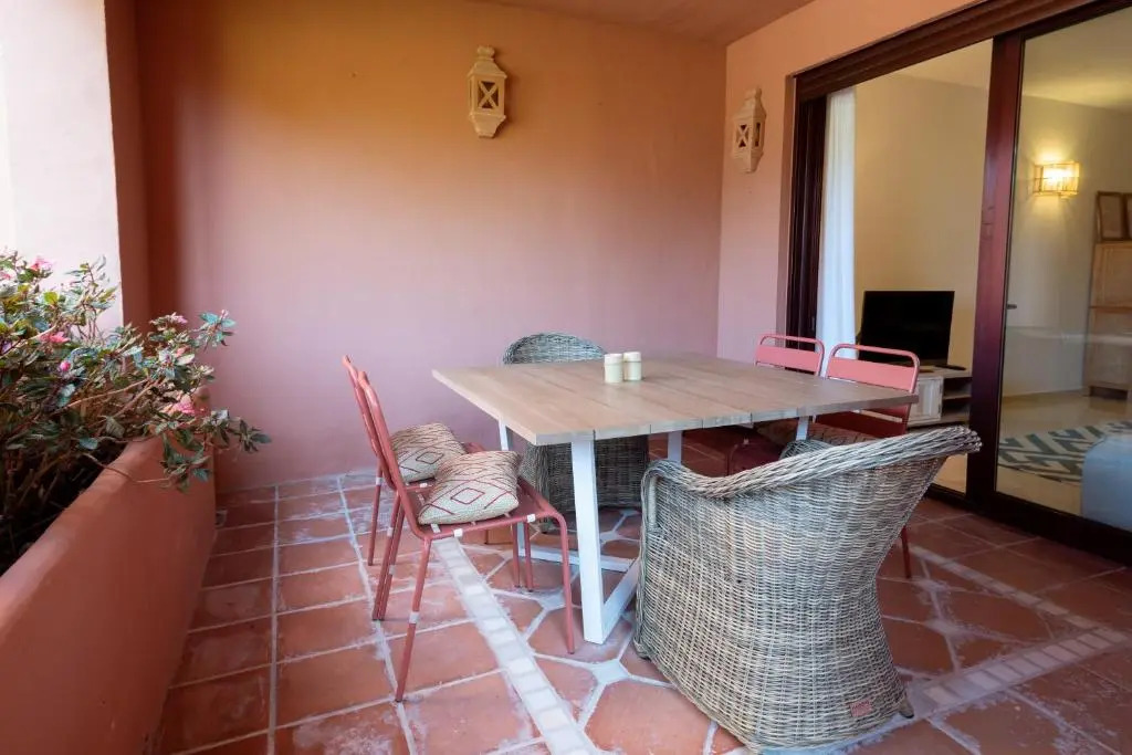 3+1 bed apartment, 100m away from the beach