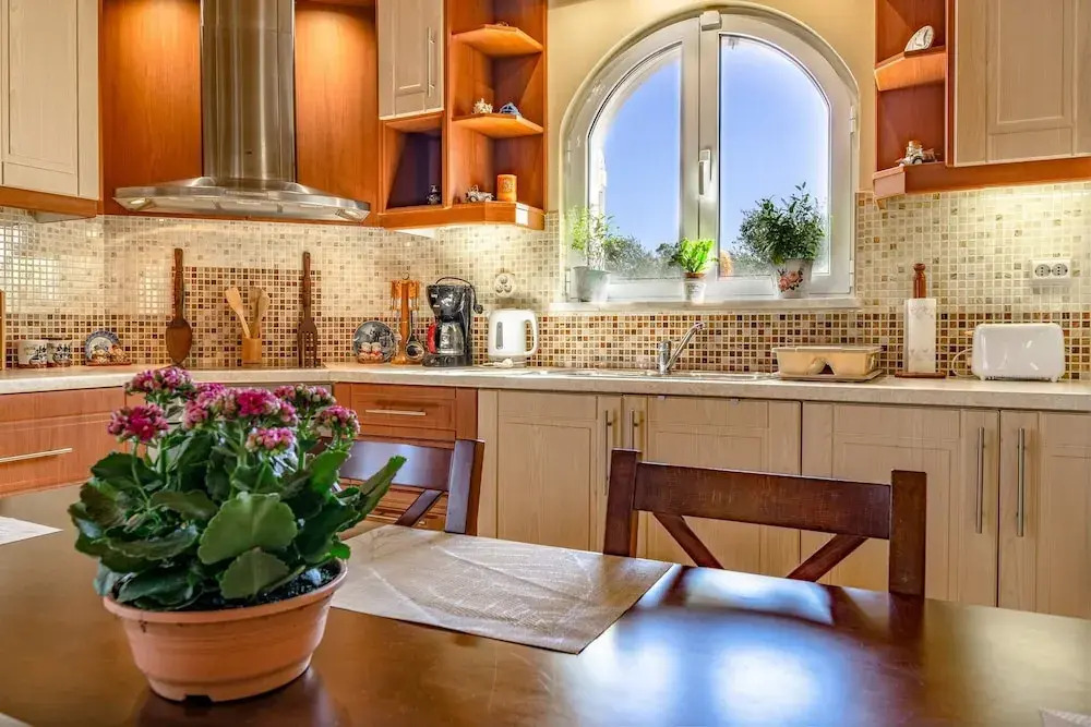 Villa Stella, 2 Bedrooms, Wifi, Near The Beach