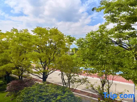 Muxi AffordableLuxury Light Luxury Homestay (Kunming Dianchi Lake Scenic Area)