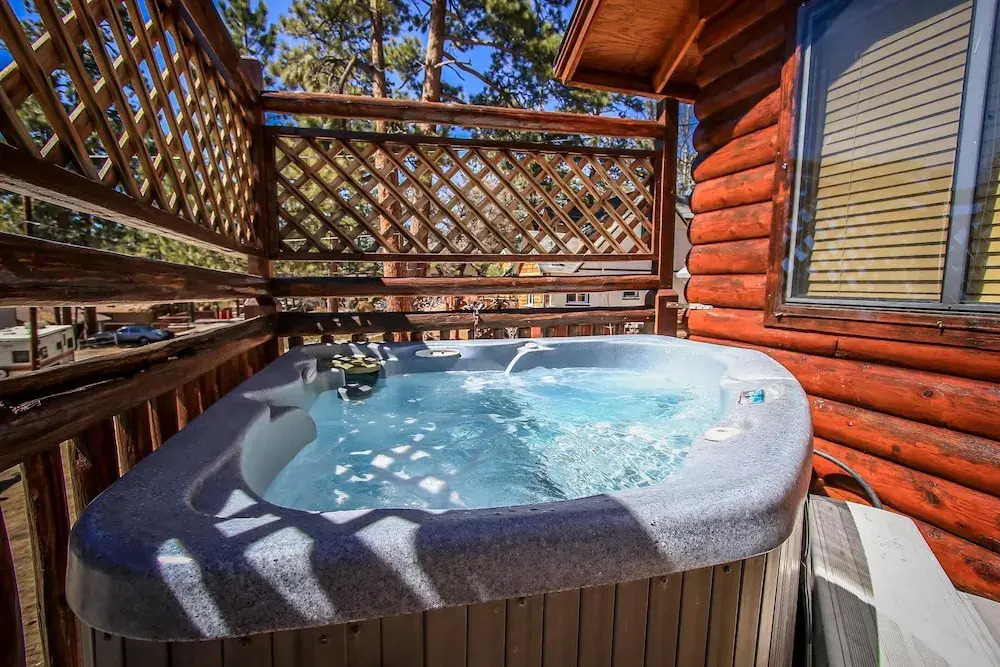 Bear Claw Bungalow #379