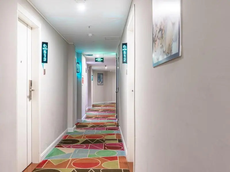 Green Tree Inn Haikou Airpot Shuttle Bus Xiakan Station Shell Hotel