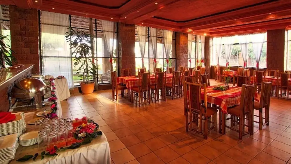 Lal Hotel and Spa