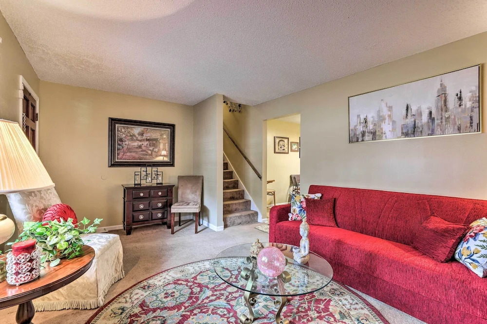 Family Home Near Panola Mountain State Park