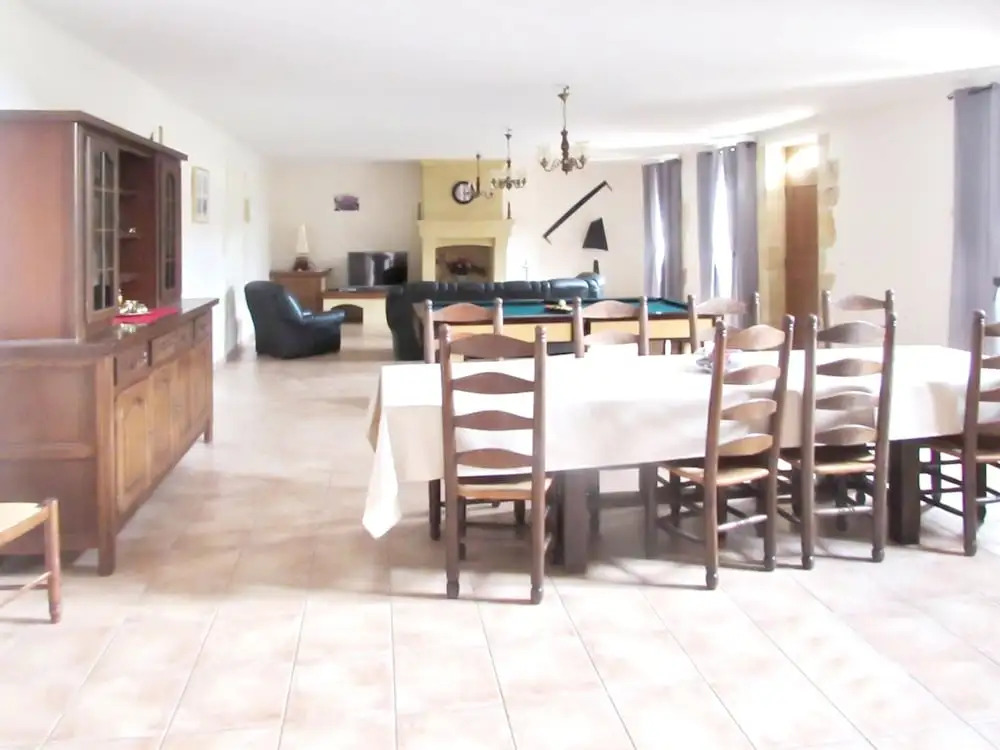 House With 4 Bedrooms in Soulaures, With Indoor Pool and Furnished Gar