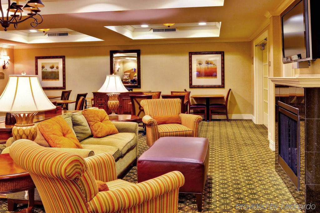 Holiday Inn Express & Suites Flowood by IHG