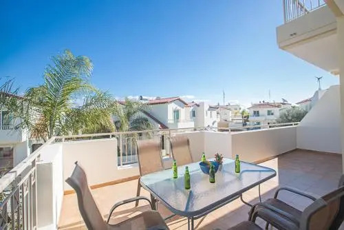 Your Dream Holiday Apartment in Paralimni, Paralimni Apartment 1215