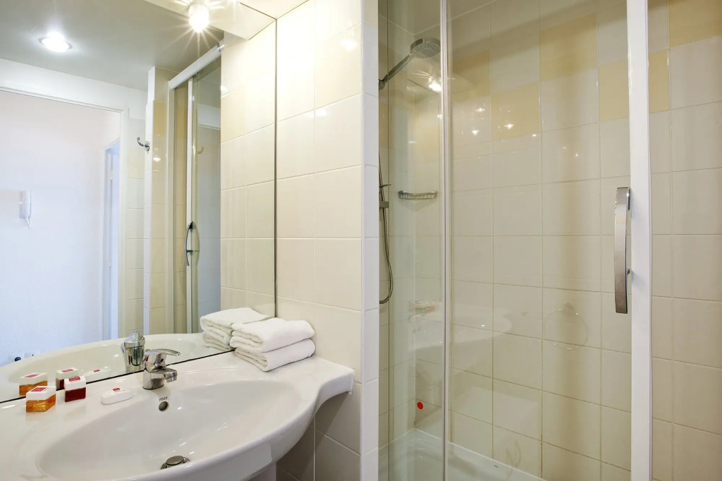 Séjours & Affaires Paris-Nanterre