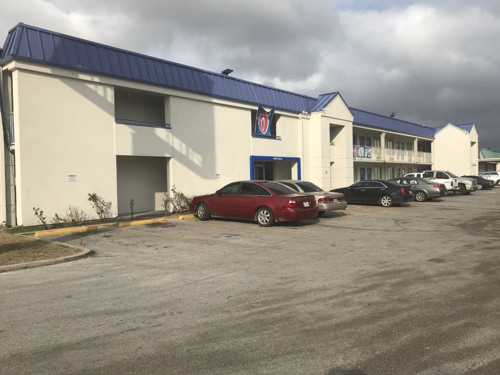 Motel 6-Houston, TX - East