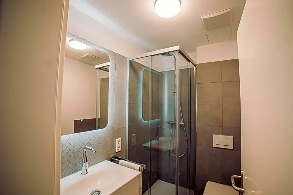 homie hotel zur stadt mainz - Würzburger Innenstadt