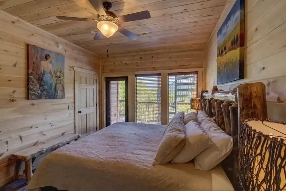 Bare Fu't Chateau 4 Bedrooms 4 Bathrooms Home
