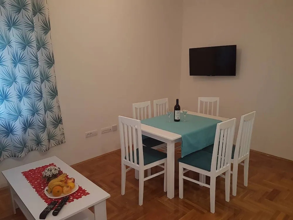 Apartment Junior