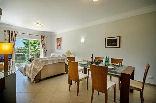 Luz casas- 44 Fairview village Boavista