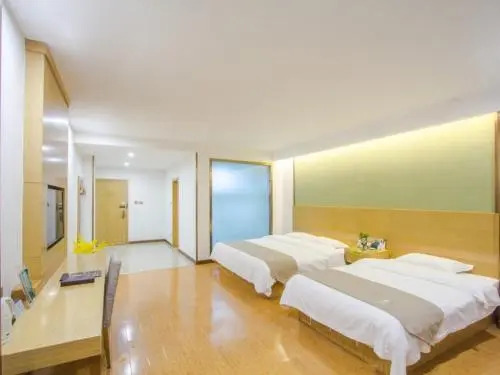 GreenTree Inn Zhejiang Jiaxing Xinteng Town Jiayuan Square Express Hotel