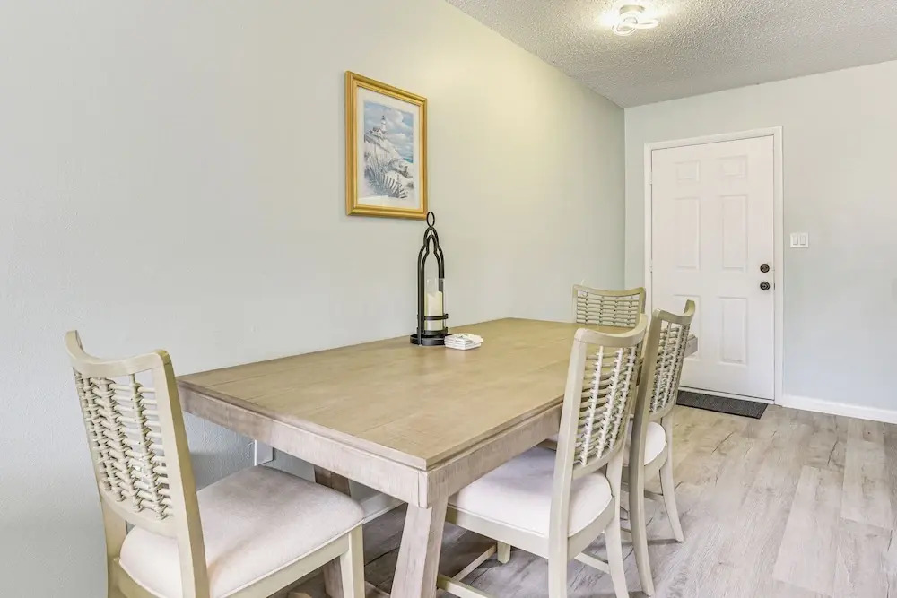 2 Mi to State Park: Dog-friendly Niceville Home
