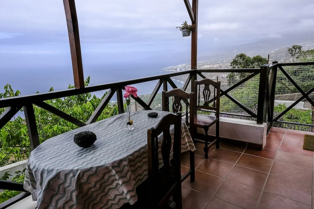 CASAS EN FINCA ECOLÓGICA LA ESPIRAL, NATURALEZA, CALMA Y VISTAS al MAR