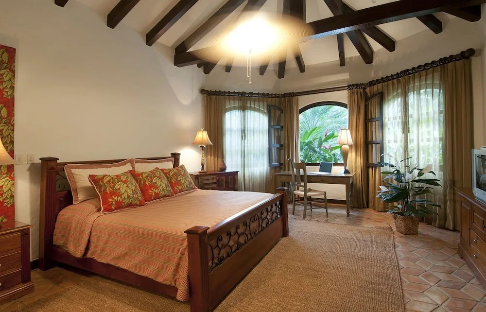 Casa Campana- Huge Luxury Villa at Los Suenos Resort