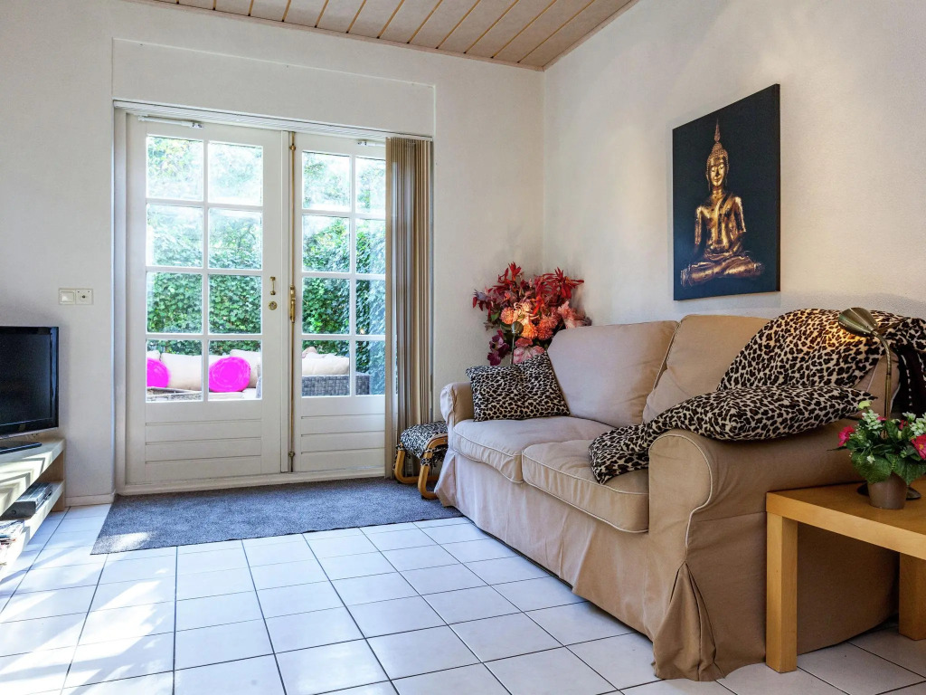 Apartment in Oostkapelle near the Beach