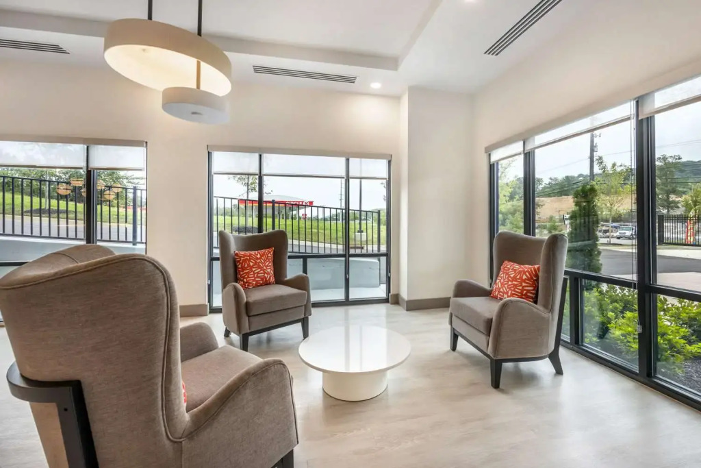 Comfort Inn & Suites Nashville Bellevue