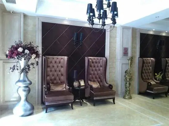 Gelin Luoman Fengqing Hotel