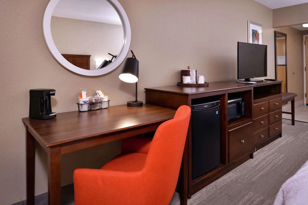 Hampton Inn Florence Midtown near University of North Alabama