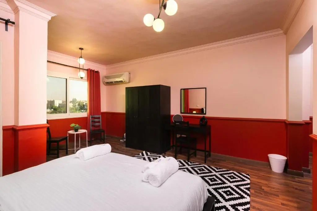 Distinct & Decent 2 BDR Apt Steps From Nightlife and Airport