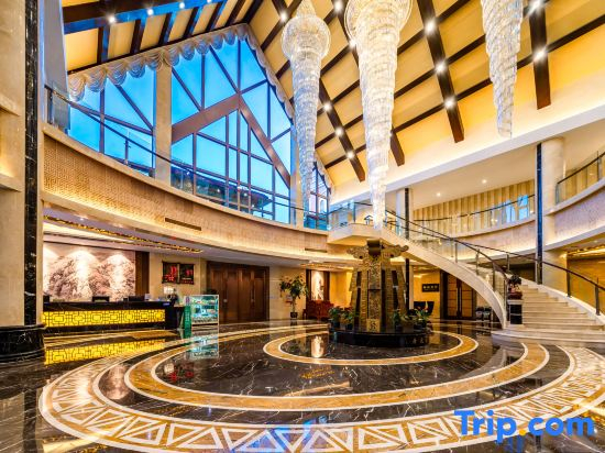 Ruoyu International Hotel (Tai'an High-speed Railway Station)