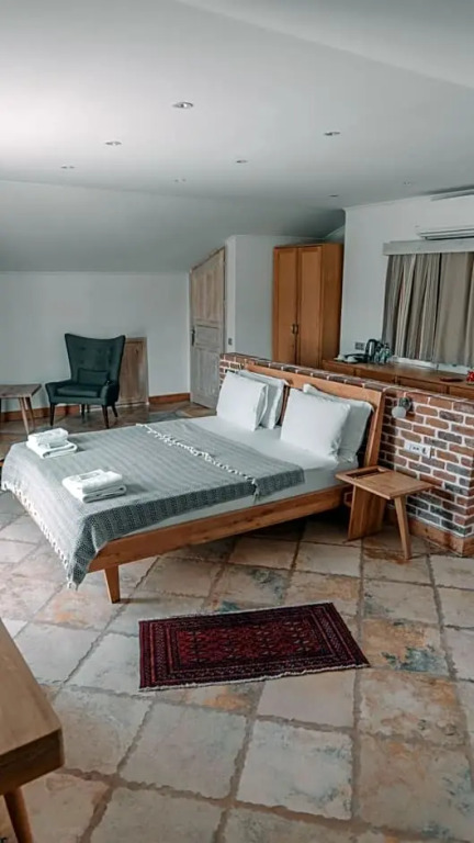 Orino Suites