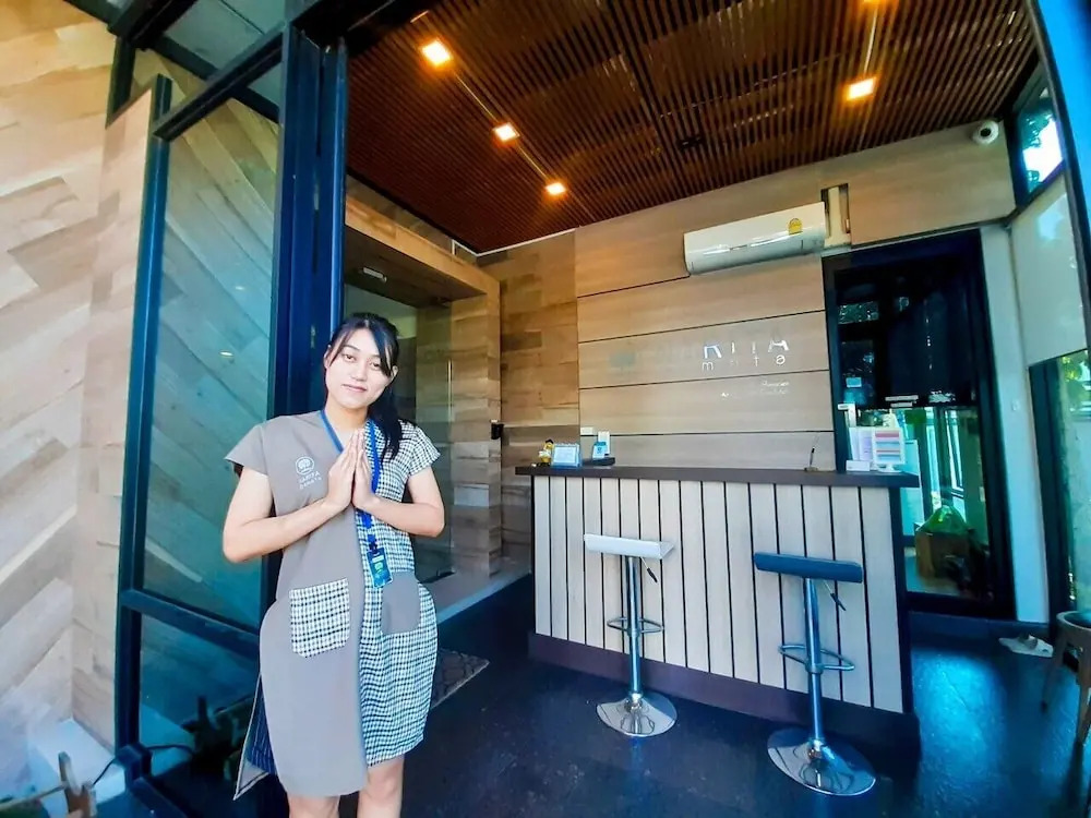 NARITA amata